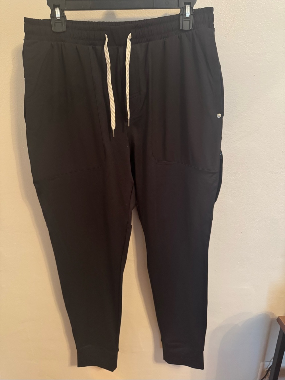 Vuori Sunday Performance Joggers Black Men’s Medium